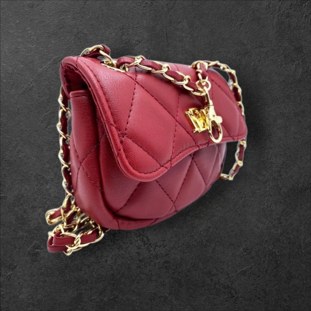 Badgley Mischka Red Quilted Mini Bag with Gold Chain Dimensions 8"×5.5×4" - Picture 4 of 5